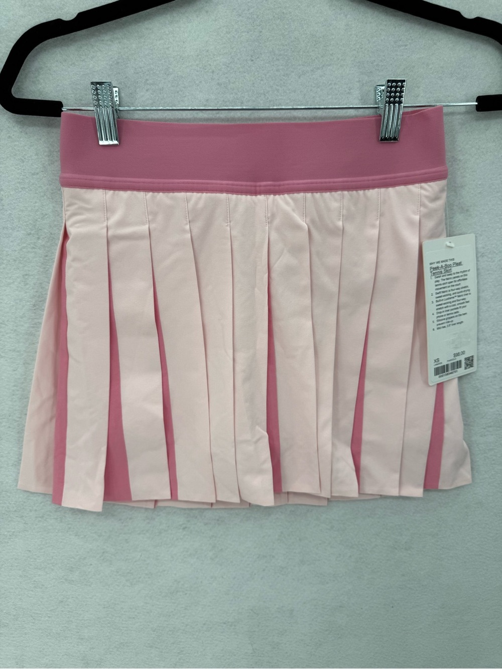 NWT Peek-A-Boo Pleat Mid-Rise Tennis Skirt‎ Pink Pearl/Candy Cloud Size XS